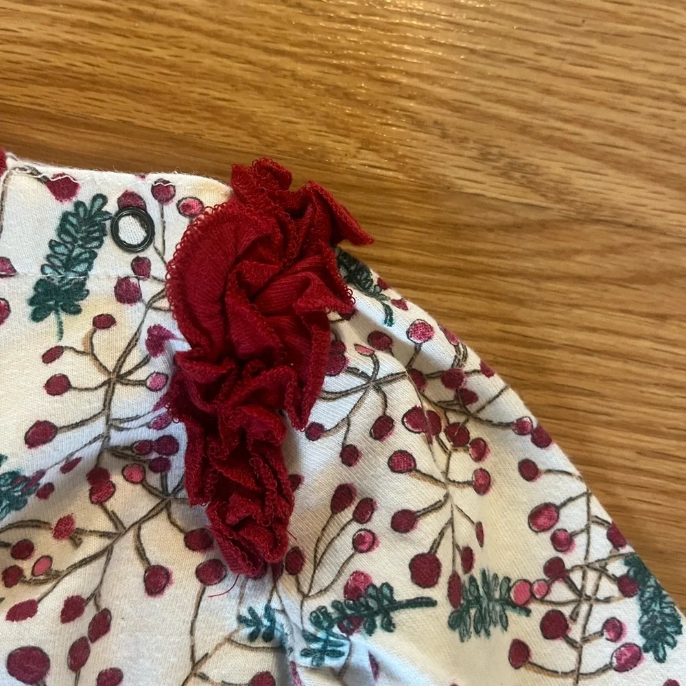 Burt’s Bees Sleepers Size 3-6 months‎